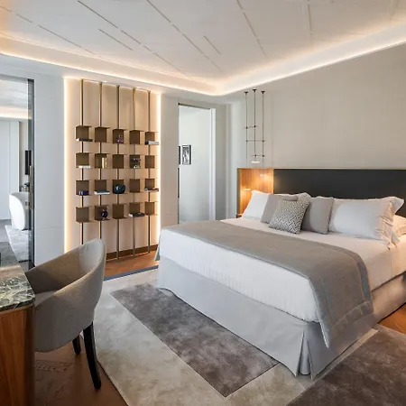 Casa Baglioni - The Leading Of The World 5* Milão